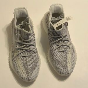 Adidas yeezy  boost 350 V2 Static 9.5
